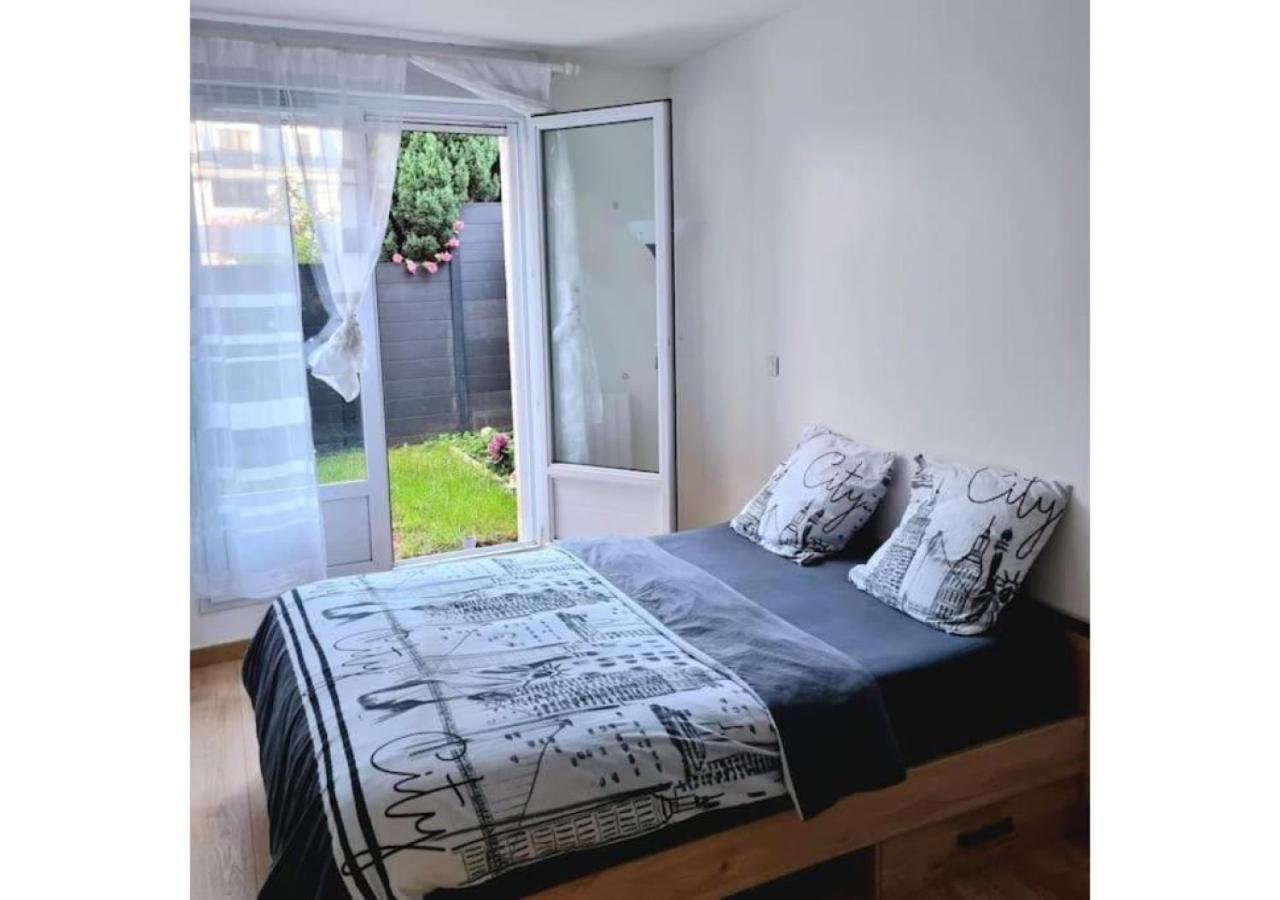 Superbe Appartement Avec Jardin Proche Versailles Saint-Cyr-lʼÉcole 외부 사진